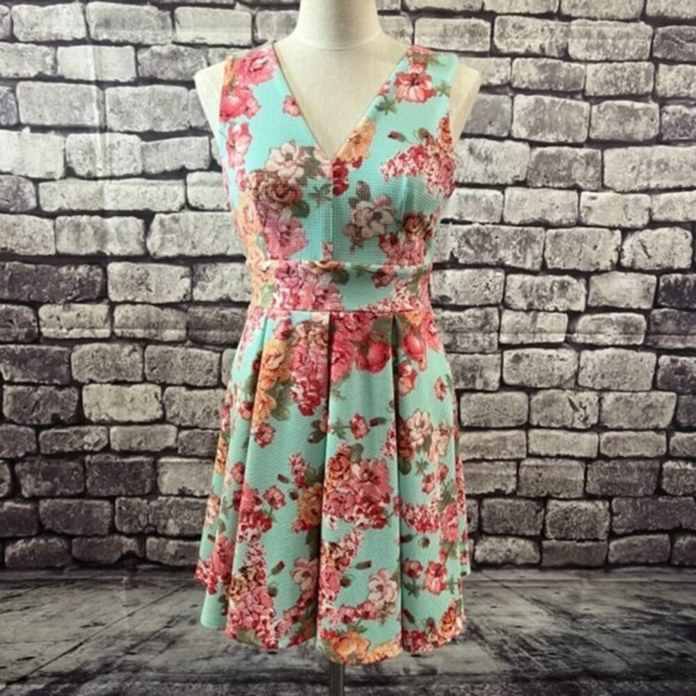 Haute Monde V-Neck Sleeveless Empire Style Dress Size Large